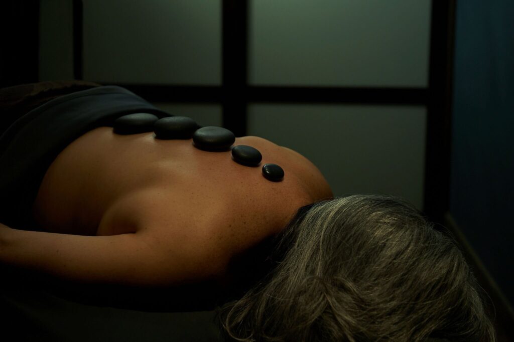 Zenbar Healing Studio - Hot Stone Massage Treatment - Oakville Spa - Luxury Day Spa