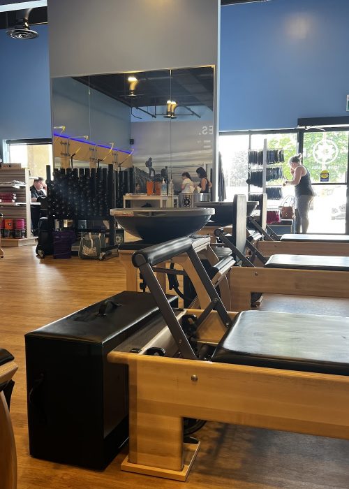 Club-Pilates-Glen-Abbey_df38cdc70127f8a096ae450d6d15f31a